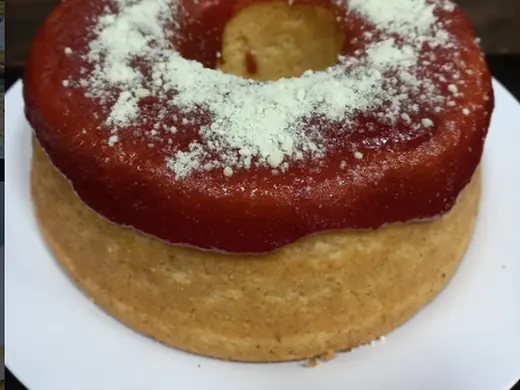 Bolo de queijo com goiabada