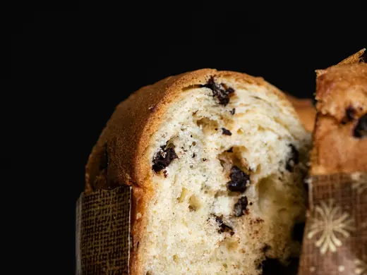 Panetone trufado de limão